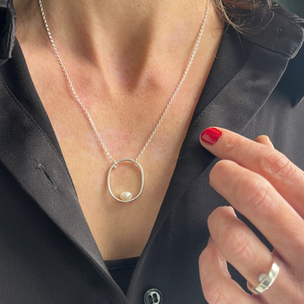 Sterling silver freshwater pearl necklace