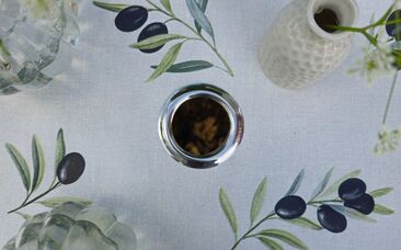 Tuscan Garden Tablecloth with Parasol Hole