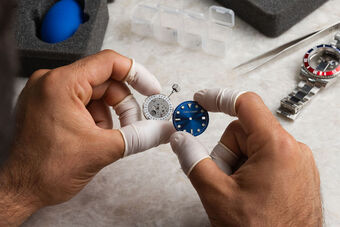 All in one kits to learn watchmaking